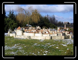 P.idf.seb 128 * 640 x 480 * (52KB)